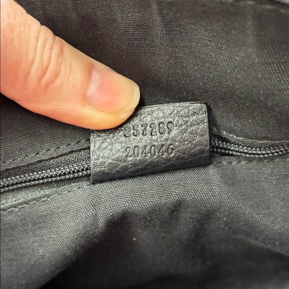 Gucci Black monogram and leather purse - Picture 9 of 12